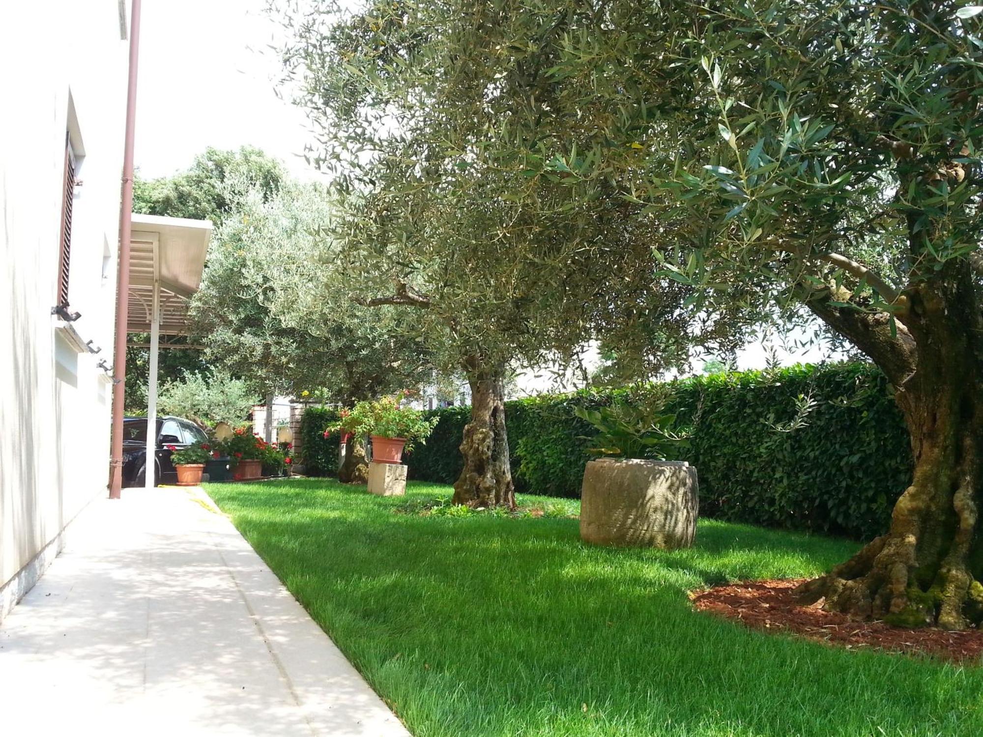 Ulika Rooms & Apartments Porec Exterior photo